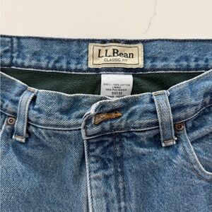 Vintage L.L. Bean Tapered Leg Women Light Blue Jeans Lined with Fleece